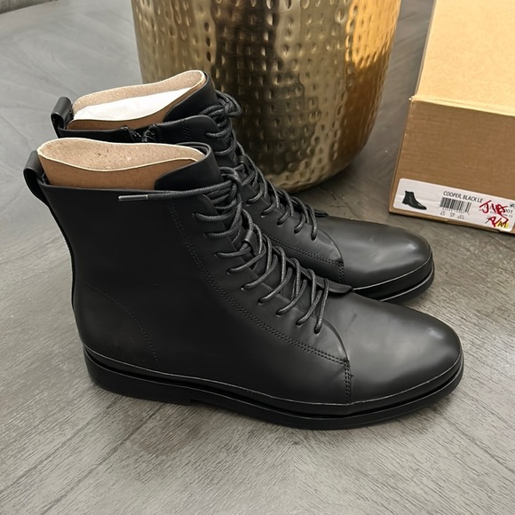 VINCE Cooper Water-resistant leather Boot - Picture 5 of 9